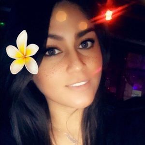 Meet your Posher, Ana